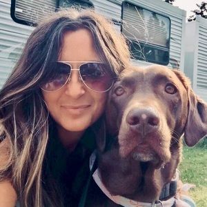 Meet your Posher, Alicia